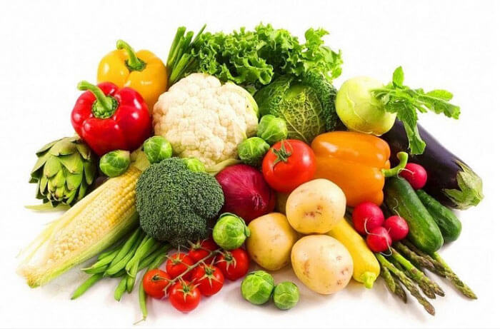 Ăn nhiều rau xanh và hoa quả rất tốt cho sức khỏe xương khớp 