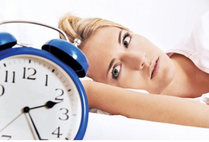  Những cơn đau nhức khớp gối làm suy giảm chất lượng giấc ngủ